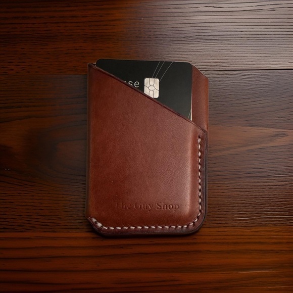 Hand Crafted Minimalist Italian Leather Card Wallet (Cognac) - Picture 4 of 4